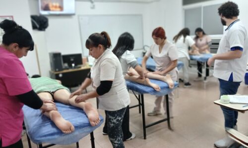 MASAJES Y REFLEXOLOGÍA